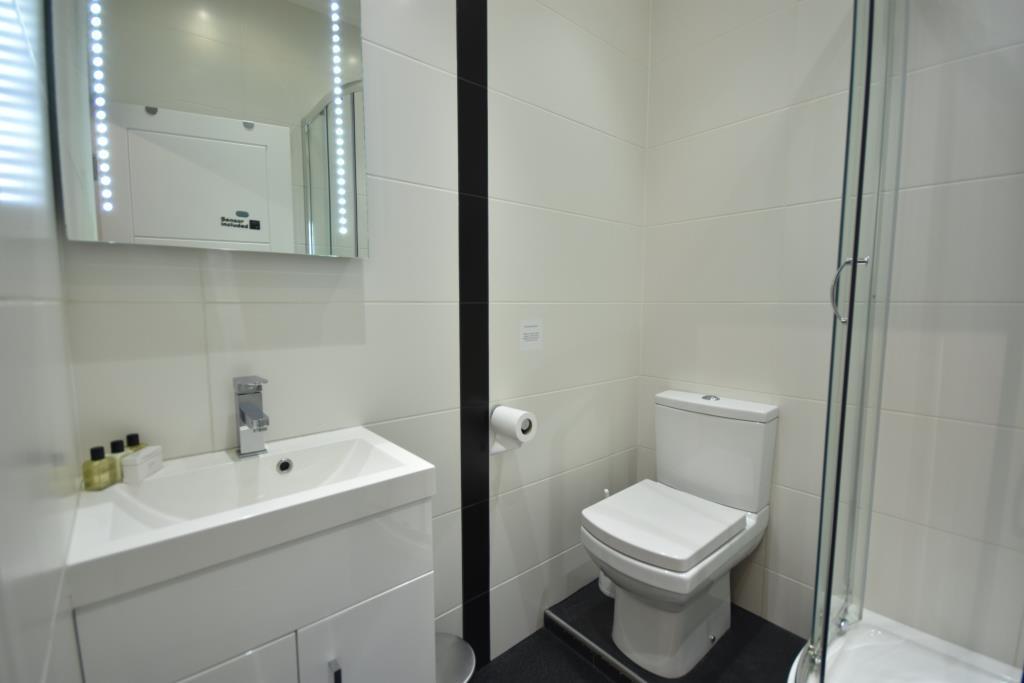 Apt 2, Soho Apartments 1St Floor By Indigo Flats Лондон Екстериор снимка